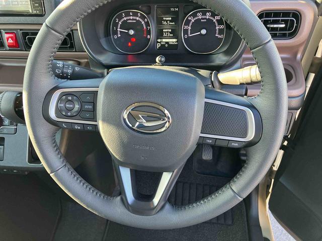 ムーヴキャンバス セオリーＧ　２ＷＤ　ＣＶＴ　６６０ｃｃ　両側電動スライドドア　ナビ　全方位モニター　前席シートヒーター　衝突被害軽減ブレーキ　横滑り防止装置　ＡＢＳ　アイドリングストップ　プッシュボタンスタート（17枚目）