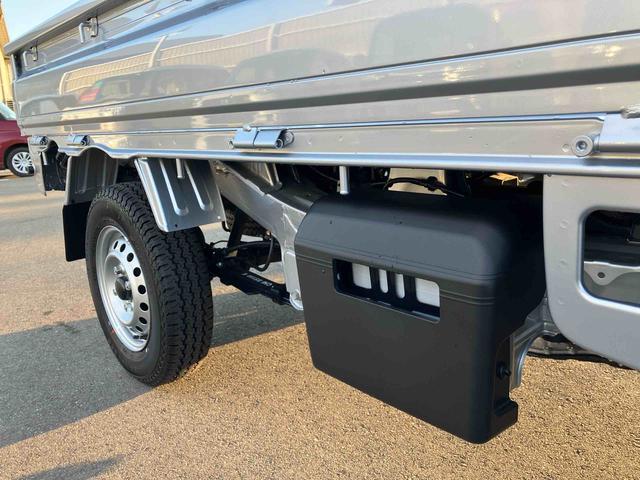 ハイゼットトラック スタンダード　４ＷＤ　ＣＶＴ　６６０ｃｃ　衝突被害軽減ブレーキ　横滑り防止装置　ＡＢＳ　エアバッグ　アイドリングストップ　マニュアルエアコン　パワーステアリング（38枚目）