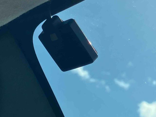 ���J�Ƀ^�[���E�s�b�`���I�[�g���C�t�ŗ��Ƃ��A�{�f�B�[�S�̂ɐ���������p�̃l���h�ŎC��܂��B���̌�A�ɍׂ߂̃R���p�E���h�ƃt�@�C�����g�p���d�グ�Ă���܂��B