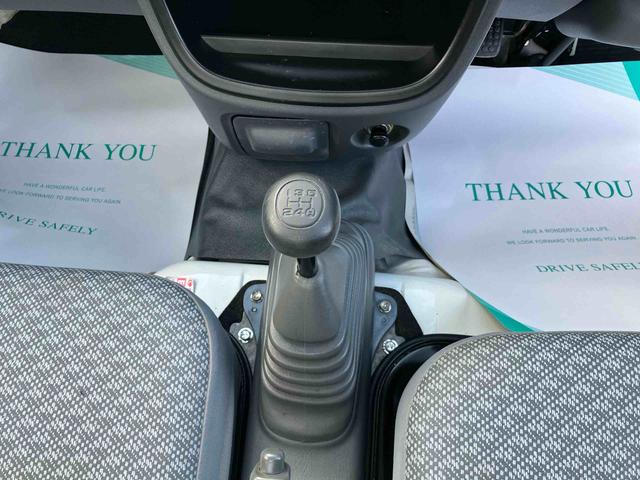 ハイゼットトラック エアコン・パワステ　スペシャル　車検整備付　４ＷＤ　５速マニュアル　６６０ｃｃ　エアコン　パワーステアリング　車検整備付（11枚目）