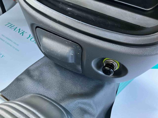 ハイゼットトラック エアコン・パワステ　スペシャル　車検整備付　４ＷＤ　５速マニュアル　６６０ｃｃ　エアコン　パワーステアリング　車検整備付（26枚目）