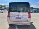 中古車をお選びいただく際に気になる走行距離や修復歴などに加えてキズ・凹みの有無・状態や消耗品の交換、今までの整備状況が “ダイハツ認定中古車カルテ”でわかります。