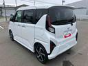 中古車をお選びいただく際に気になる走行距離や修復歴などに加えてキズ・凹みの有無・状態や消耗品の交換、今までの整備状況が　“ダイハツ認定中古車カルテ”でわかります。