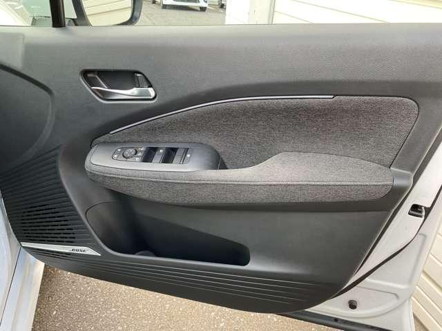 オーラ Ｇ　レザーエディション　プロパイロット　メーカーナビ　ＢＯＳＥサウンド　エマージェンシーブレーキ　アラウンドビューモニター　障害物センサー　スマートミラ－　車線逸脱警報　　ドラレコ　インテリキ－　ＬＥＤライト　ワンオーナ－（21枚目）