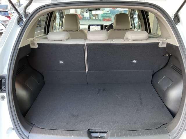 オーラ G FOUR レザーエディション プロパイロット メーカーナビ BOSEサウンド エマージェンシーブレーキ アラウンドビューモニター 障害物センサー スマートミラ- 車線逸脱警報 シートヒータ- ドラレコ インテリキー LEDライト(7枚目)