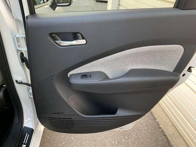 オーラ Ｇ　ＦＯＵＲ　レザーエディション　プロパイロット　メーカーナビ　ＢＯＳＥサウンド　エマージェンシーブレーキ　アラウンドビューモニター　障害物センサー　スマートミラ－　車線逸脱警報　シートヒータ－　ドラレコ　インテリキー　ＬＥＤライト（21枚目）