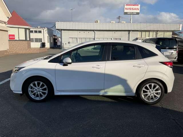 ノート X 衝突軽減 ナビTV バックカメラ LEDライト 障害物センサー 車線逸脱警報 オートマチックハイビーム ドライブレコーダー フルセグTV DVD再生 インテリジェントキー 社外アルミ ワンオーナー(2枚目)