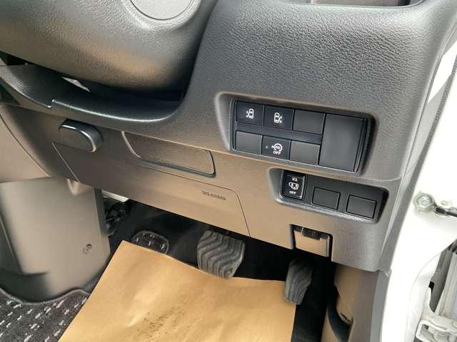 ルークス ハイウェイスター　Ｇターボプロパイロットエディション　４ＷＤ　衝突軽減　ワイドナビ　３６０°モニター　アイドリングストップ　障害物センサー　車線逸脱警報　シートヒーター　ドラレコ　フルセグＴＶ　ＤＶＤ再生　両側電動スライドドア　ＬＥＤライト　ワンオーナ－（13枚目）