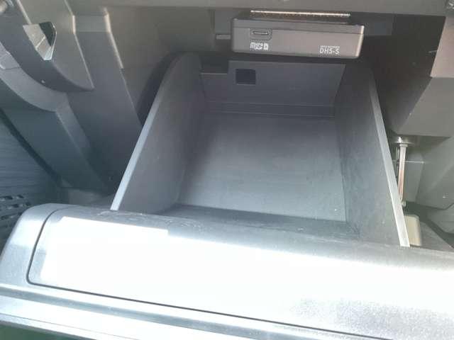 ��e�ʃO���[�u�{�b�N�X