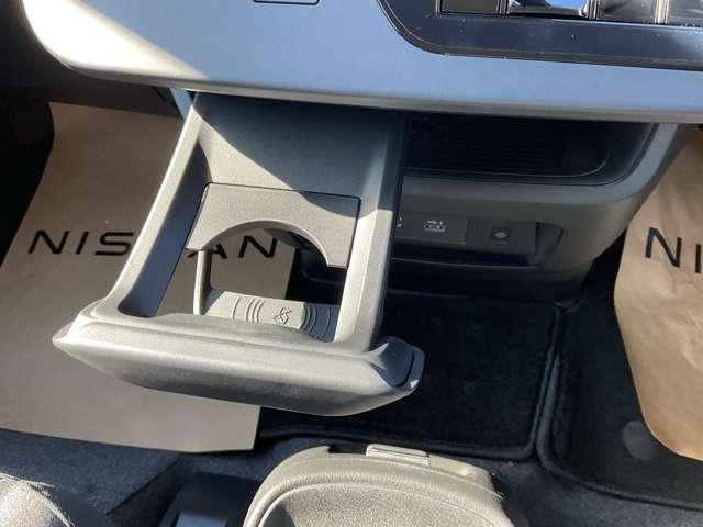 �^�]�ȁE����ȃh�����N�z���_�[