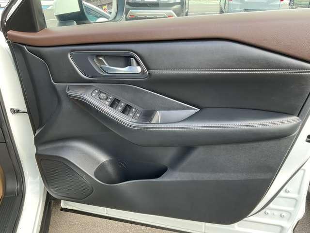 エクストレイル １．５　Ｘ　ｅ－４ＯＲＣＥ　４ＷＤ　プロパイロット　メーカーナビ　３６０°モニタ－　障害物センサー　車線逸脱警報　スマートルームミラー　シートヒーター　ＥＴＣ　フルセグＴＶ　インテリキー　電動シート　ＬＥＤライト　ワンオーナー　アルミ（21枚目）