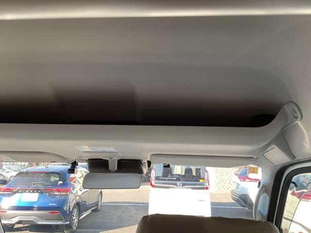 ＮＶ１００クリッパーリオ ６６０　Ｅ　ハイルーフ　４ＷＤ　衝突軽減　ナビ　バックカメラ　キセノン　ＥＴＣ　アイドリングストップ　障害物センサー　車線逸脱警報　シートヒーター　ドラレコ　フルセグＴＶ　ＤＶＤ再生　インテリジェントキー　左電動スライドドア　アルミ（5枚目）