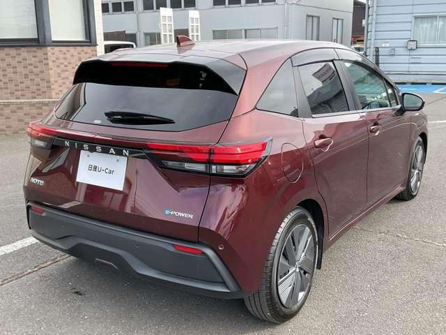 ノート １．２　Ｘ　エアリーグレー　エディション　プロパイロット　メーカーナビ　３６０°モニタ－　障害物センサー　車線逸脱警報　オートマチックハイビーム　シートヒーター　フルセグＴＶ　ＥＴＣ　インテリキー　ＬＥＤライト　オートエアコン　スマートミラー（3枚目）