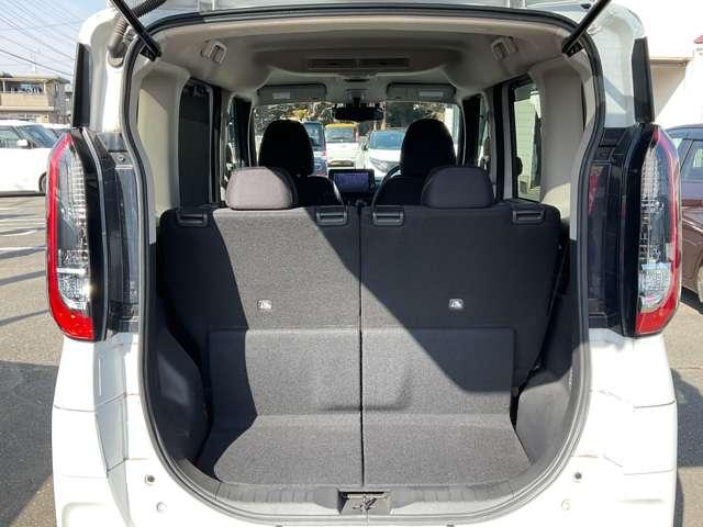 �ו���ςނ��߂̃X�y�[�X����������m�ۏo���܂��B