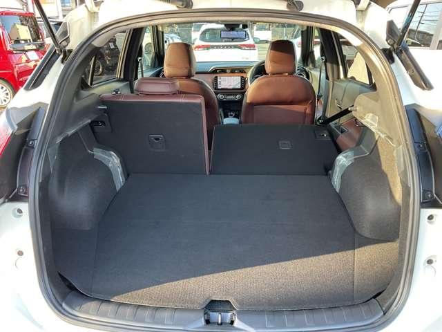 �V�[�g��|���čX�ɂ��ו��ς߂��Ⴂ�܂��B���W���[��V���b�s���O�ɑ劈��B