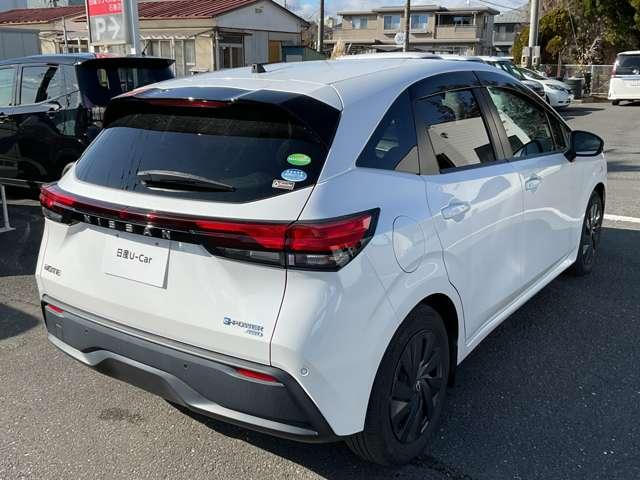 ノート １．２　Ｓ　ＦＯＵＲ　４ＷＤ　衝突軽減　ナビ　３６０°モニター　ワンオーナー　横滑り防止装置　障害物センサー　車線逸脱警報　オートマチックハイビーム　シートヒーター　フルセグＴＶ　インテリジェントキー　ＬＥＤライト　スマートミラ－（3枚目）