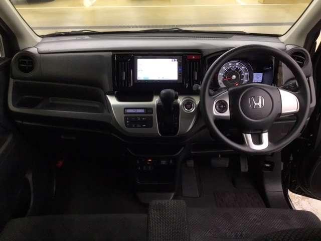 G・Lパッケージ シートヒーター ナビ フルセグTV ETC Sヒーター ナビTV 横滑り防止 4WD ETC スマートキー HID ABS CD バックカメ メモリナビ フルセグ 盗難防止システム(15枚目)