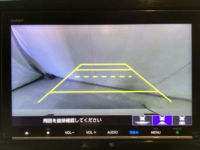 ステップワゴンスパーダ スパーダホンダセンシング　光触媒抗菌消臭施工済　ナビ　ＭＴモード　ＥＴＣ　スマ鍵　ＵＳＢ接続　イモビ　ターボ車　クルコン　横滑り防止システム　ＡＡＣ　地デジＴＶ　リアカメラ　ＬＥＤヘッドライ　キーレス　三列シート　ＤＶＤ再生可（7枚目）