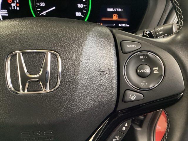 ヴェゼル ハイブリッドＺ・ホンダセンシング　ナビ　シートヒーター　ＭＴモード　ＥＴＣ　横滑り防止機能　Ｒカメラ　ＬＥＤランプ　シ－トヒ－タ－　ＵＳＢ接続　スマ－トキ－　ＡＣ　サイドエアバック　クルコン　４ＷＤ車　ＡＢＳ　盗難防止装置　ＤＶＤ（12枚目）