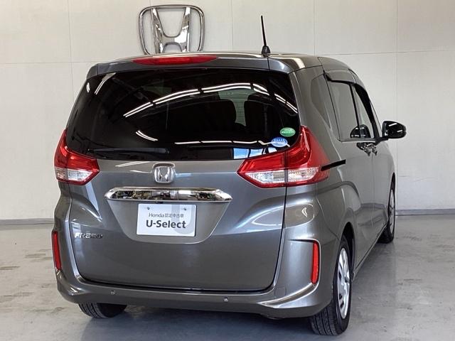 フリード Ｇ・ホンダセンシング　光触媒抗菌消臭施工済　ドラレコ前後　ナビ　シートヒーター　ＥＴＣ　両側オートドア　デュアルエアバック　衝突回避システム　ＥＣＯＮ　スマキー　セキュリティアラーム　リアカメ　ＵＳＢ　横滑防止装置　ＳＲＳ（3枚目）