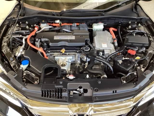 アコードハイブリッド ＥＸ　光触媒抗菌消臭施工済　障害物センサー　ナビ　シートヒーター　ＭＴモード　ＥＴＣ　バックモニター　Ｐシート　Ｐセンサー　サイドカーテンエアバック　サイドモニター　ＬＥＤヘッド　フルセグテレビ　スマキー（25枚目）