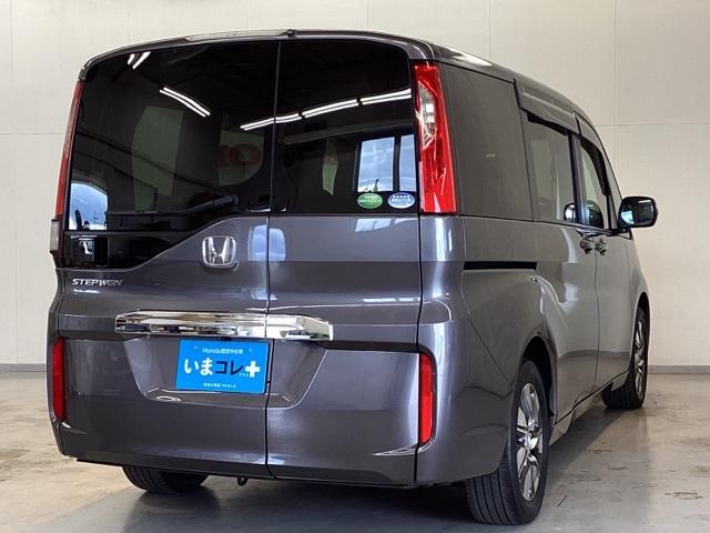 ステップワゴン G・EXホンダセンシング いまコレ+新品・フロアカーペットマット付 光触媒抗菌消臭施工済 USB リアオートエアコン オートクルーズコントロール ETC スマートキー ターボ 3列シート 4WD フルセグ ドラレコ リアカメラ(5枚目)