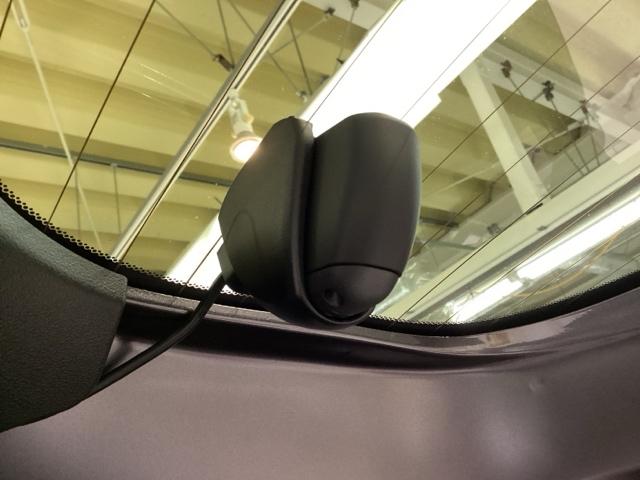 ステップワゴン G・EXホンダセンシング いまコレ+新品・フロアカーペットマット付 光触媒抗菌消臭施工済 USB リアオートエアコン オートクルーズコントロール ETC スマートキー ターボ 3列シート 4WD フルセグ ドラレコ リアカメラ(20枚目)