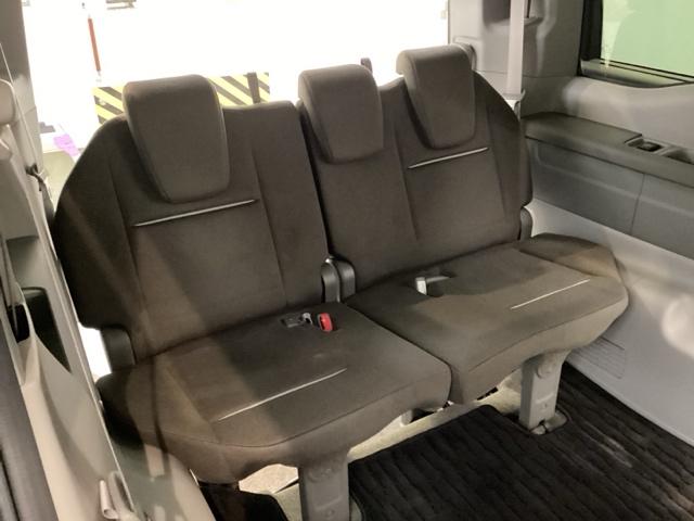 ステップワゴン G・EXホンダセンシング いまコレ+新品・フロアカーペットマット付 光触媒抗菌消臭施工済 USB リアオートエアコン オートクルーズコントロール ETC スマートキー ターボ 3列シート 4WD フルセグ ドラレコ リアカメラ(26枚目)