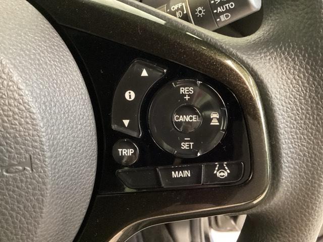 Ｎ－ＢＯＸカスタム Ｇ・Ｌホンダセンシング　いまコレ＋新品・フロアカーペットマット付　光触媒抗菌消臭施工済　エアコン　衝突被害軽減装置　シ－トヒ－タ－　ＶＳＡ　パワーウィンドウ　エアバック　ベンチシート　４ＷＤ車　キーフリー　サイドエアバック（14枚目）