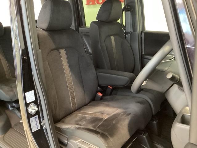 Ｎ－ＢＯＸカスタム Ｇ・Ｌホンダセンシング　いまコレ＋新品・フロアカーペットマット付　光触媒抗菌消臭施工済　エアコン　衝突被害軽減装置　シ－トヒ－タ－　ＶＳＡ　パワーウィンドウ　エアバック　ベンチシート　４ＷＤ車　キーフリー　サイドエアバック（20枚目）