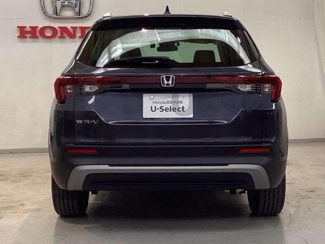 WR-V Z+ 中古スタッドレスタイヤ、純正メモリーナビ、ドライブレコーダー前後装着+ETC付 当社デモカー クリソナ 追突軽減ブレーキ フルセグテレビ サイドエアバッグ USB 盗難防止システム 運転席エアバッグ(6枚目)