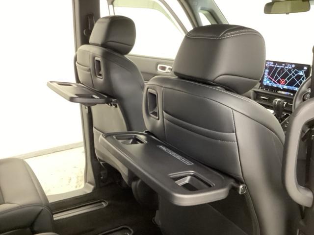 ステップワゴン スパーダ　中古スタッドレスタイヤ、純正メモリーナビ、ドライブレコーダー前後装着＋ＥＴＣ付　当社デモカー　ウォークスルー　クルーズコントロール　パワーゲート　シートヒータ　キーレスエントリー　バックモニター（26枚目）