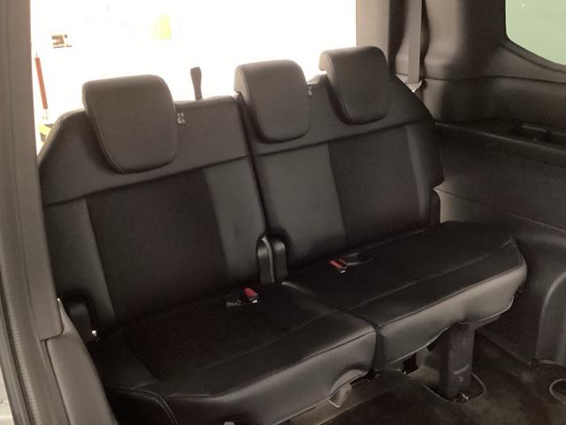 ステップワゴン スパーダ　中古スタッドレスタイヤ、純正メモリーナビ、ドライブレコーダー前後装着＋ＥＴＣ付　当社デモカー　ウォークスルー　クルーズコントロール　パワーゲート　シートヒータ　キーレスエントリー　バックモニター（29枚目）