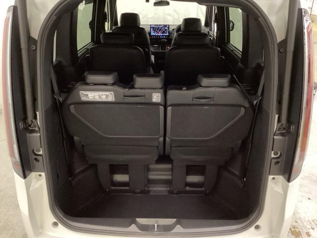 ステップワゴン スパーダ　中古スタッドレスタイヤ、純正メモリーナビ、ドライブレコーダー前後装着＋ＥＴＣ付　当社デモカー　ウォークスルー　クルーズコントロール　パワーゲート　シートヒータ　キーレスエントリー　バックモニター（30枚目）