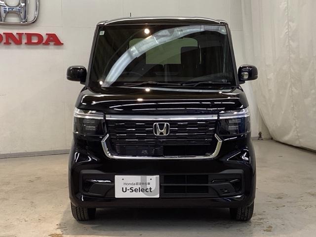 Ｎ－ＢＯＸカスタム ベースグレード　中古スタッドレスタイヤ、純正メモリーナビ、ドライブレコーダー前後装着＋ＥＴＣ付　当社デモカー　前後誤発進抑制　パーキングセンサー　シートＨ　Ｉストップ　オートエアコン　ＬＥＤヘッド　ドラレコ　４ＷＤ（4枚目）