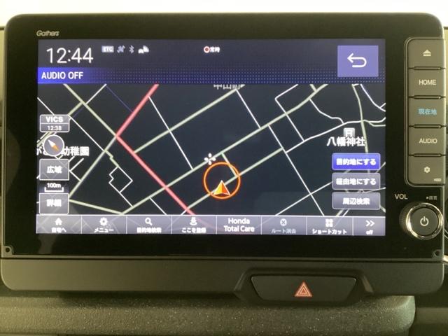 Ｎ－ＢＯＸカスタム ベースグレード　中古スタッドレスタイヤ、純正メモリーナビ、ドライブレコーダー前後装着＋ＥＴＣ付　当社デモカー　前後誤発進抑制　パーキングセンサー　シートＨ　Ｉストップ　オートエアコン　ＬＥＤヘッド　ドラレコ　４ＷＤ（9枚目）