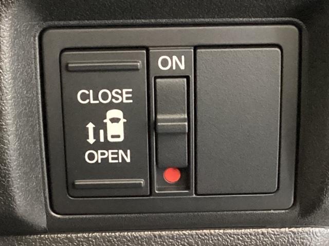 Ｎ－ＢＯＸカスタム ベースグレード　中古スタッドレスタイヤ、純正メモリーナビ、ドライブレコーダー前後装着＋ＥＴＣ付　当社デモカー　前後誤発進抑制　パーキングセンサー　シートＨ　Ｉストップ　オートエアコン　ＬＥＤヘッド　ドラレコ　４ＷＤ（19枚目）