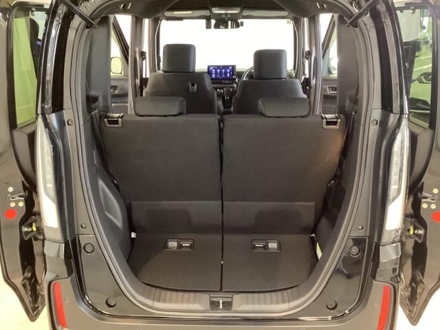 Ｎ－ＢＯＸカスタム ベースグレード　中古スタッドレスタイヤ、純正メモリーナビ、ドライブレコーダー前後装着＋ＥＴＣ付　当社デモカー　前後誤発進抑制　パーキングセンサー　シートＨ　Ｉストップ　オートエアコン　ＬＥＤヘッド　ドラレコ　４ＷＤ（27枚目）