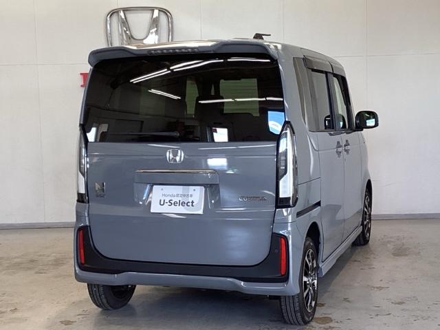 Ｎ－ＢＯＸカスタム コーディネートスタイル　中古スタッドレスタイヤ、純正メモリーナビ、ドライブレコーダー前後装着＋ＥＴＣ付　当社デモカー　ＬＥＤ　オートエアコン　Ｂカメラ　パーキングセンサー　ダブルエアバック　ドラレコ　スマ－トキ－　４ＷＤ（5枚目）