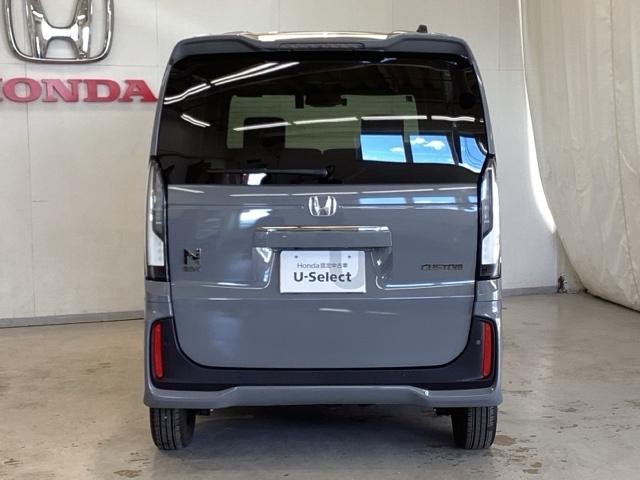 Ｎ－ＢＯＸカスタム コーディネートスタイル　中古スタッドレスタイヤ、純正メモリーナビ、ドライブレコーダー前後装着＋ＥＴＣ付　当社デモカー　ＬＥＤ　オートエアコン　Ｂカメラ　パーキングセンサー　ダブルエアバック　ドラレコ　スマ－トキ－　４ＷＤ（6枚目）