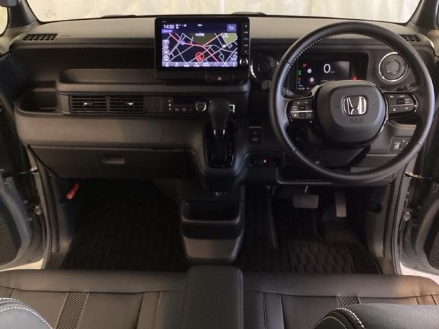 Ｎ－ＢＯＸカスタム コーディネートスタイル　中古スタッドレスタイヤ、純正メモリーナビ、ドライブレコーダー前後装着＋ＥＴＣ付　当社デモカー　ＬＥＤ　オートエアコン　Ｂカメラ　パーキングセンサー　ダブルエアバック　ドラレコ　スマ－トキ－　４ＷＤ（7枚目）