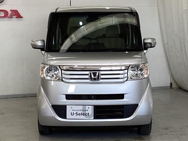 N-BOX G・Lパッケージ 光触媒抗菌消臭施工済 ナビ I-STOP ベンチ席 カラーバックモニター 全席PW イモビライザー 地TV AAC 横滑り防止 スマートキー DVD再生 ABS キーレスE パワーステアリング(2枚目)