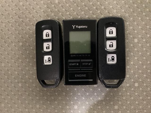 N-BOX G・Lパッケージ 光触媒抗菌消臭施工済 ナビ I-STOP ベンチ席 カラーバックモニター 全席PW イモビライザー 地TV AAC 横滑り防止 スマートキー DVD再生 ABS キーレスE パワーステアリング(12枚目)