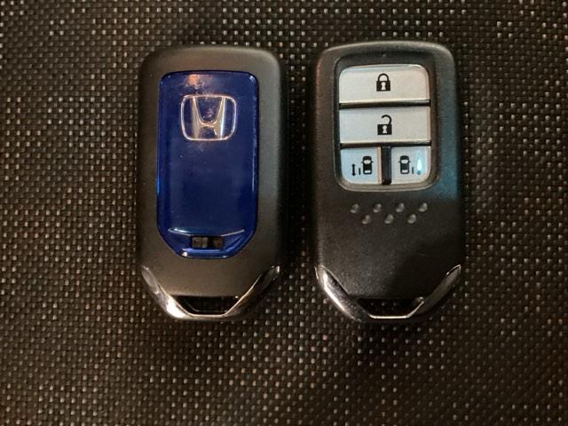 �X�}�[�g�L�[�t���ł�����h�A���b�N�̊J����уG���W���X�^�[�g���y�X�ł��B�d���X���C�h�h�A�̊J���߂��{�^���ő���ł��܂��B�X�y�A�L�[���������̂�p�ӂ��Ă���܂��B