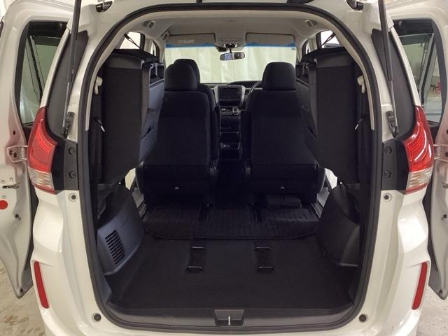 フリードハイブリッド ハイブリッド・Ｇブラックスタイル　いまコレ＋新品・フロアカーペットマット付　光触媒抗菌消臭施工済　ブレーキサポート　左右電動スライドドア　ＵＳＢ　リアカメラ　前席シートヒーター　イモビ　助手席エアバッグ　地デジ　ＶＳＡ　クルコン（22枚目）