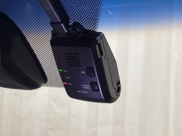 ステップワゴンスパーダ スパーダ　いまコレ＋新品・ドライブレコーダー付　光触媒抗菌消臭施工済　ＶＳＡ　ＤＶＤ再生可　Ｂカメラ　地デジ　スマキー　ブレーキサポート　オートクルーズ　ＬＥＤヘッドランプ　ターボ　ナビ＆ＴＶ　キーレス　ＰＳ（20枚目）