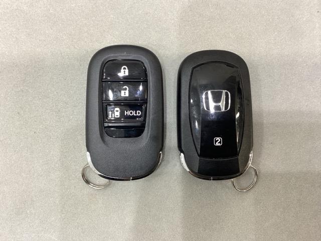 Ｎ－ＢＯＸジョイ ベースグレード　中古スタッドレスタイヤ　純正メモリーナビ　ドライブレコーダー前後装着＋ＥＴＣ付　当社デモカー　片側電動スライドドア　シートヒーター　障害物センサー　バックカメラ　ＳＯＳ通報ボタン　Ｒカメラ　ＶＳＡ（17枚目）