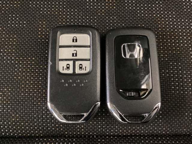 �X�}�[�g�L�[�t���ł�����h�A���b�N�̊J����уG���W���X�^�[�g���y�X�ł��B�d���X���C�h�h�A�̊J���߂��{�^���ő���ł��܂��B�X�y�A�L�[���������̂�p�ӂ��Ă���܂��B