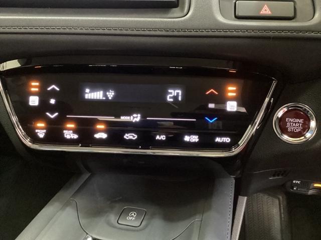 ヴェゼル Ｘ・ホンダセンシング　光触媒抗菌消臭施工済　シートヒーター　ＥＴＣ　ワンセグＴＶ　ＬＥＤヘッドランプ　オートクルーズコントロール　ＵＳＢ　リアカメラ　イモビライザー　横滑り防止　オートエアコン　アイドリングストップ　ＡＢＳ（10枚目）