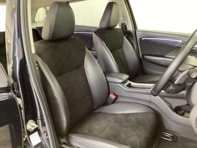 ���ʂ����݂�����w������������A�L�������ɂ����������V�[�g�͒������̉^�]�ł����ɂ����V�[�g�ł��B